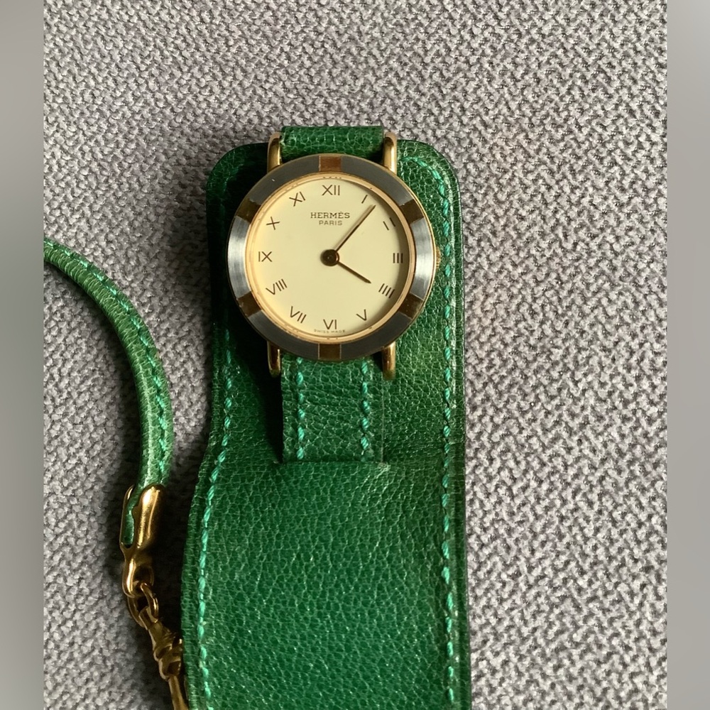 Ladies HERMES travel/ office/ pocket/ wristwatch ๐๐๐ - Picture 7 of 16